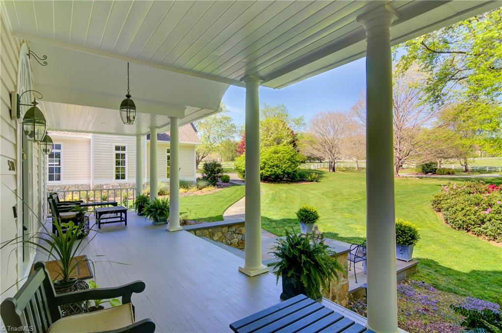 5200 Barnfield Road Greensboro, NC 27455 - Photo 5 of 50 Gallery Image 5