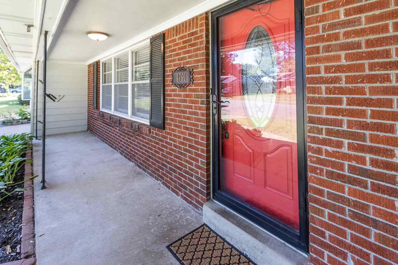 4791 Dee Road Memphis, TN 38117 - Photo 3 of 24