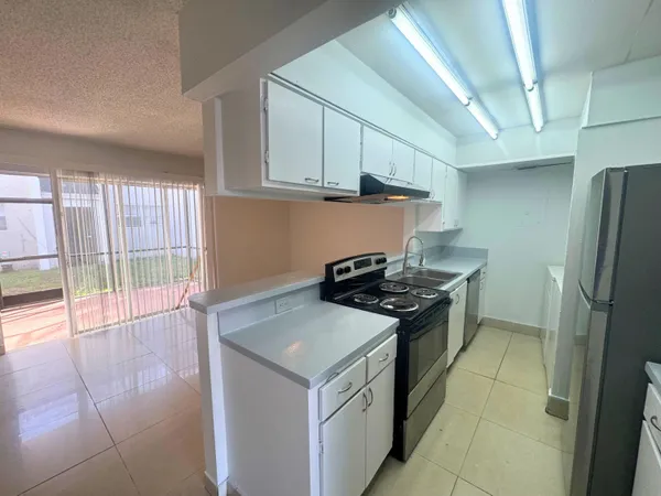 $1,799 | 4423 Treehouse Lane, Unit 21C, Tamarac, FL 33319