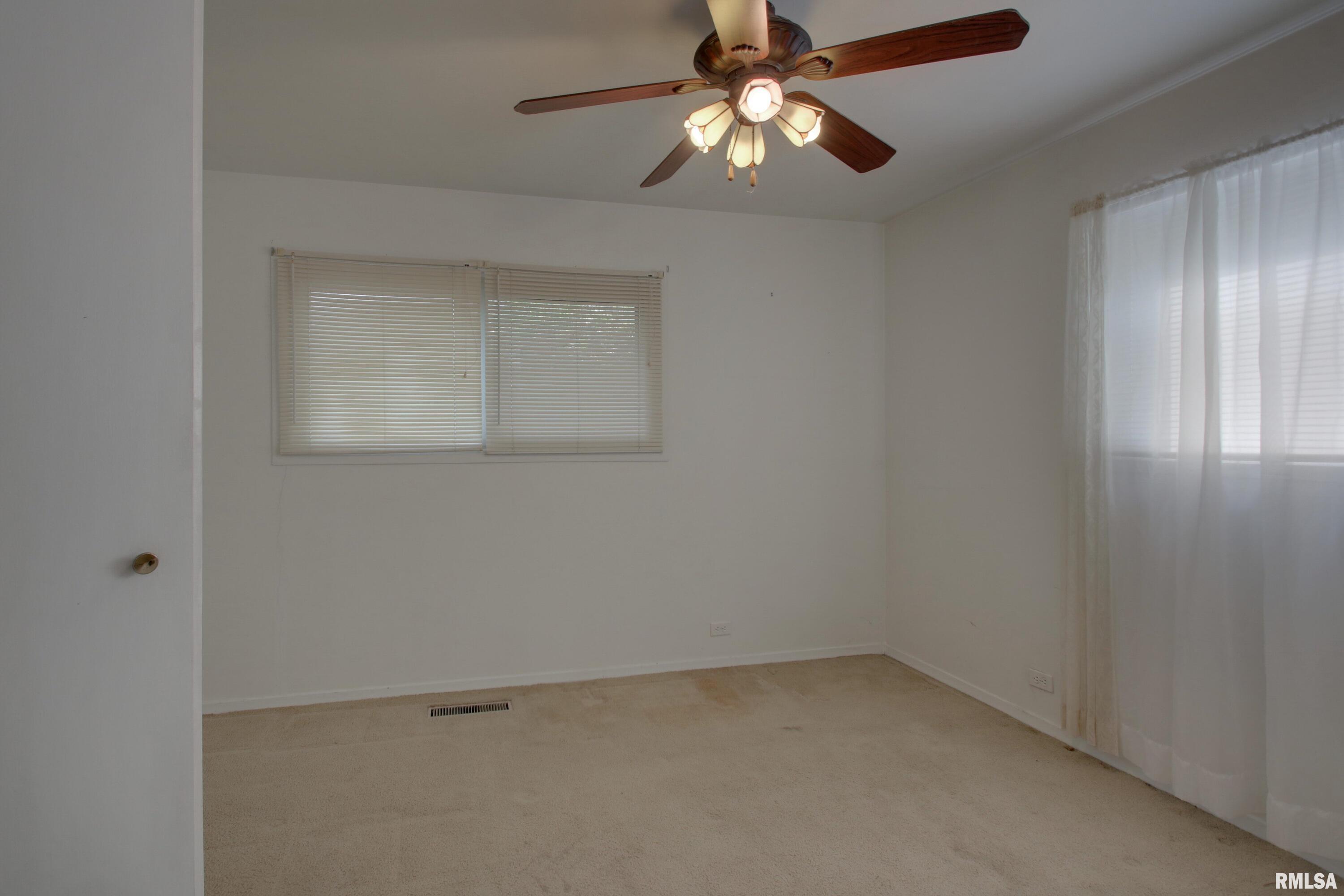 2528 Spring Street Quincy, IL 62301 - Photo 17 of 25