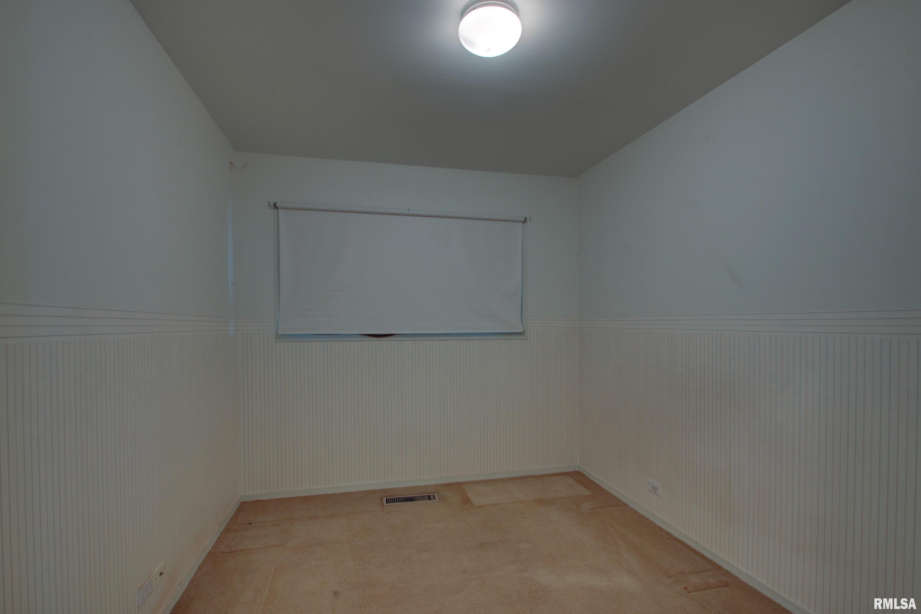 2528 Spring Street Quincy, IL 62301 - Photo 20 of 25