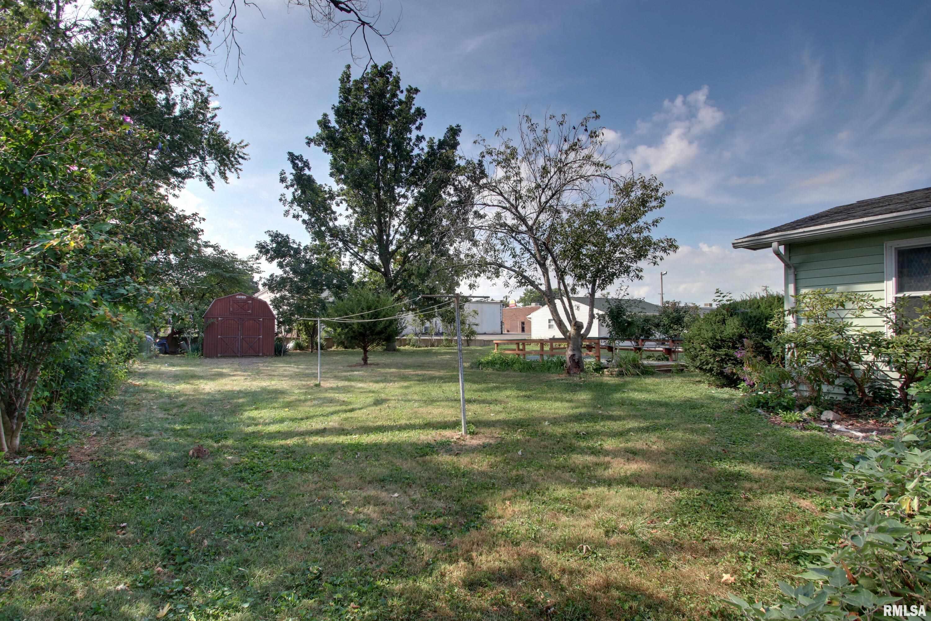 2528 Spring Street Quincy, IL 62301 - Photo 23 of 25