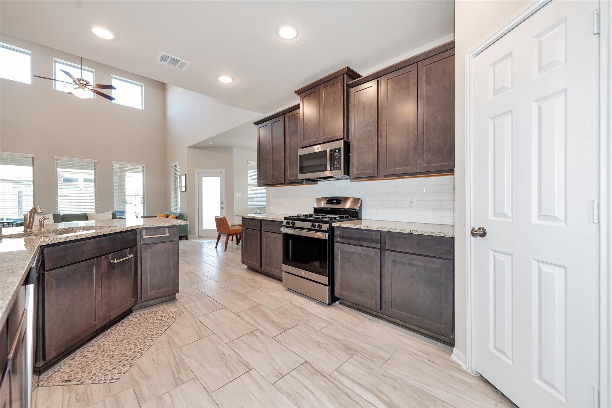 18306 Windy Knl Way Houston, TX 77084 - Photo 18 of 46 Great kitchen space with walk-in pantry
