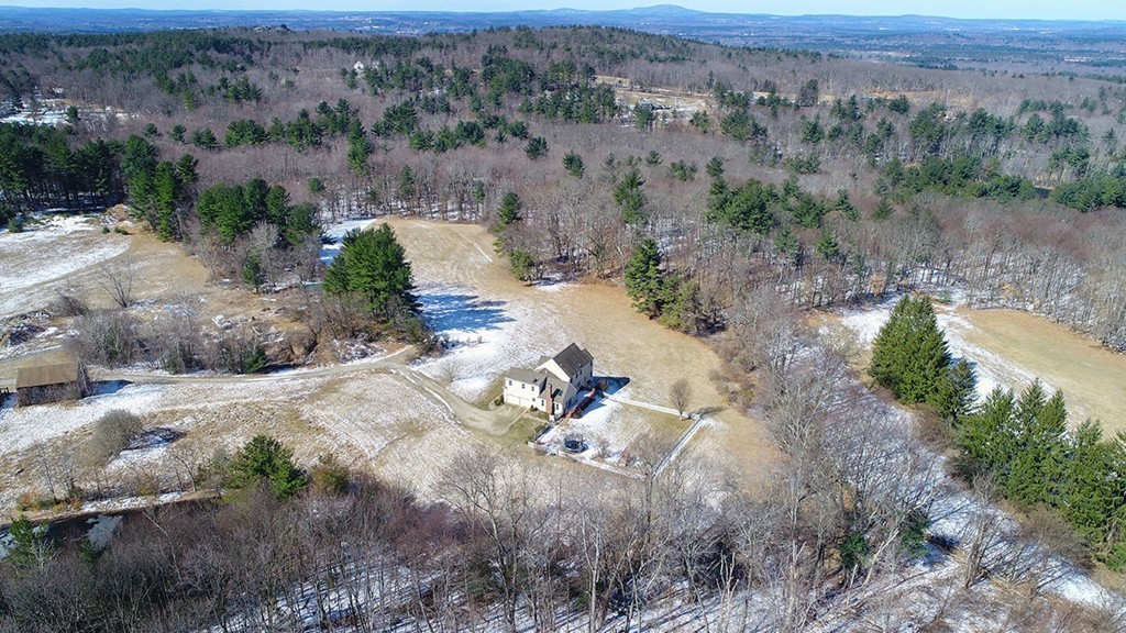 58 Old Harvard Road Bolton, MA 01740 - Photo 4 of 16