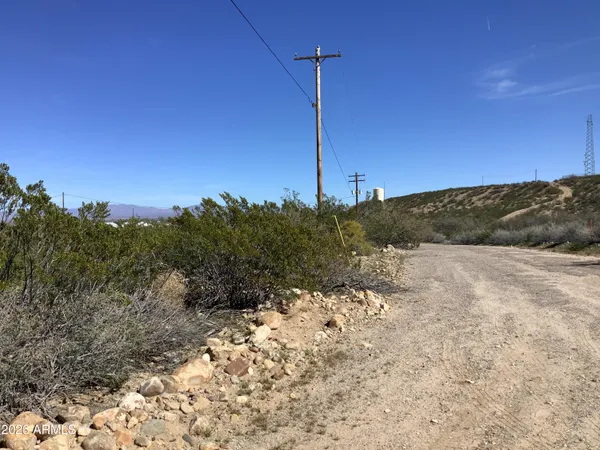 $25,000 | 37-ac 37-ac Apache & Navajo Drive, Unit 43, Safford, AZ 85546