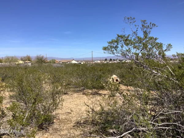 $25,000 | 37-ac 37-ac Apache & Navajo Drive, Unit 43, Safford, AZ 85546