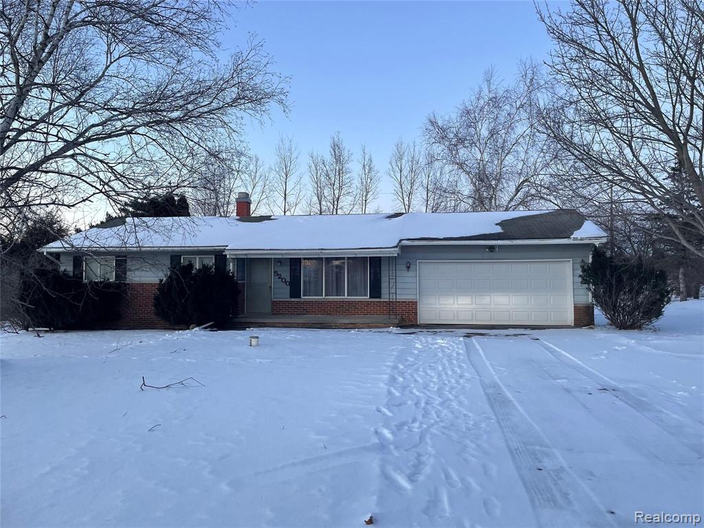 5200 West Ray Road Linden, MI 48451 - Photo 1 of 18
