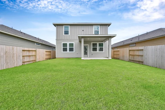 $2,300 | 213 Harper Ridge Drive, Montgomery, TX 77316