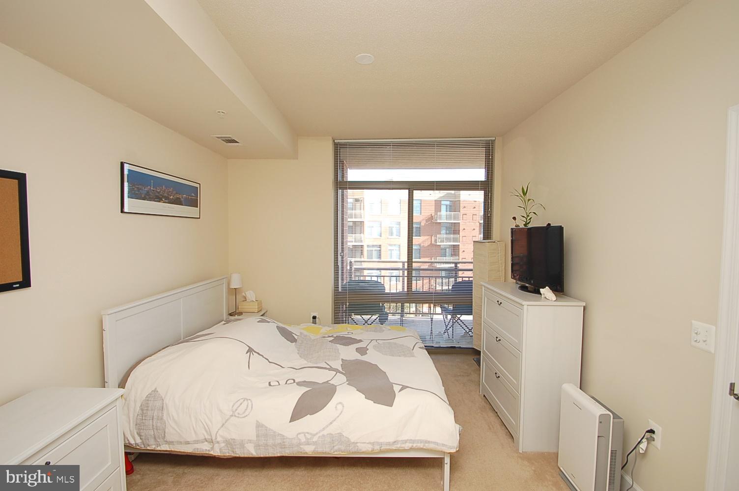 3650 South Glebe Road, Unit 567 Arlington, VA 22202 - Photo 9 of 12 Bedroom
