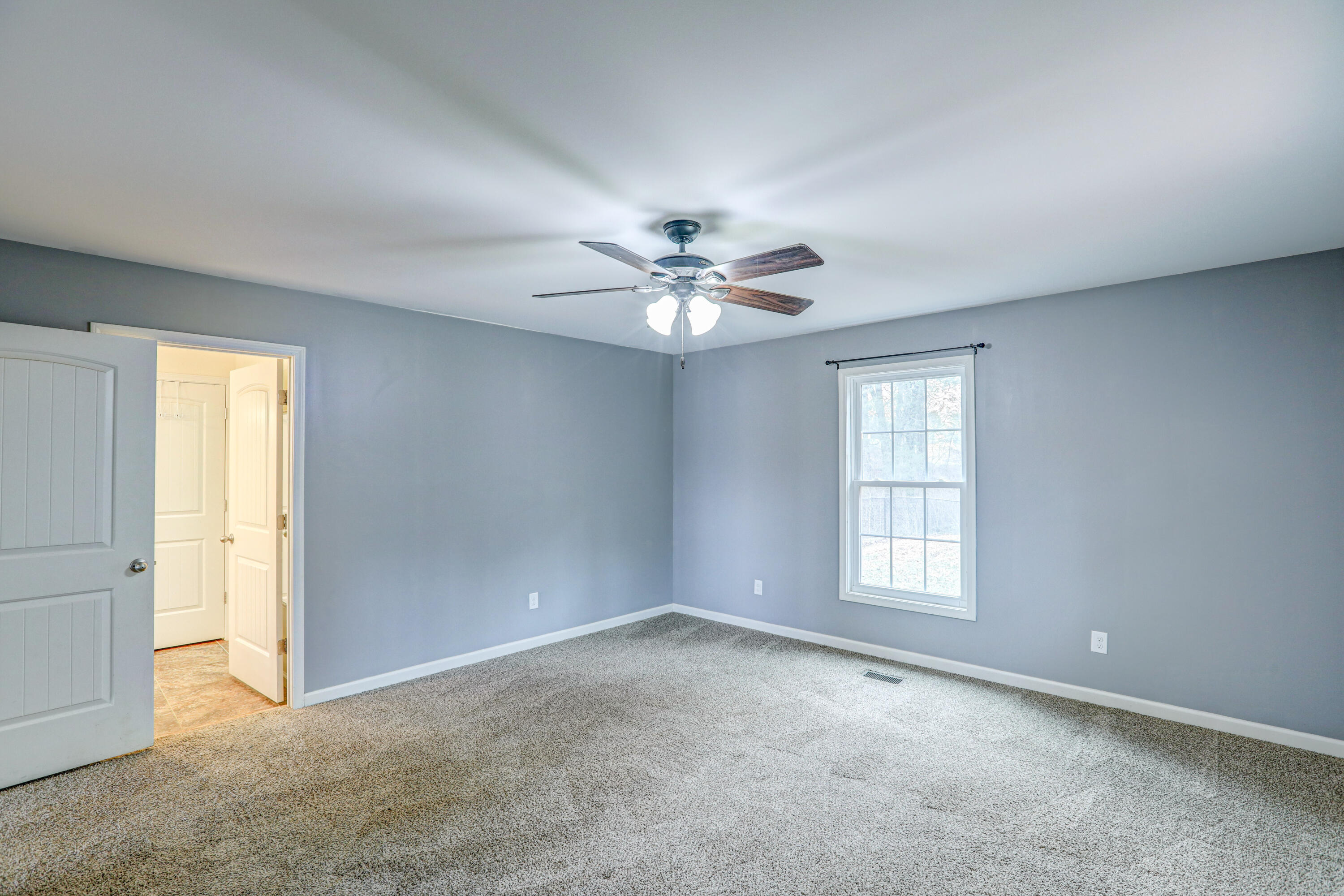 213 Poplar Ridge Road Piney Flats, TN 37686 - Photo 29 of 60 B42A9220_1_2_3_4