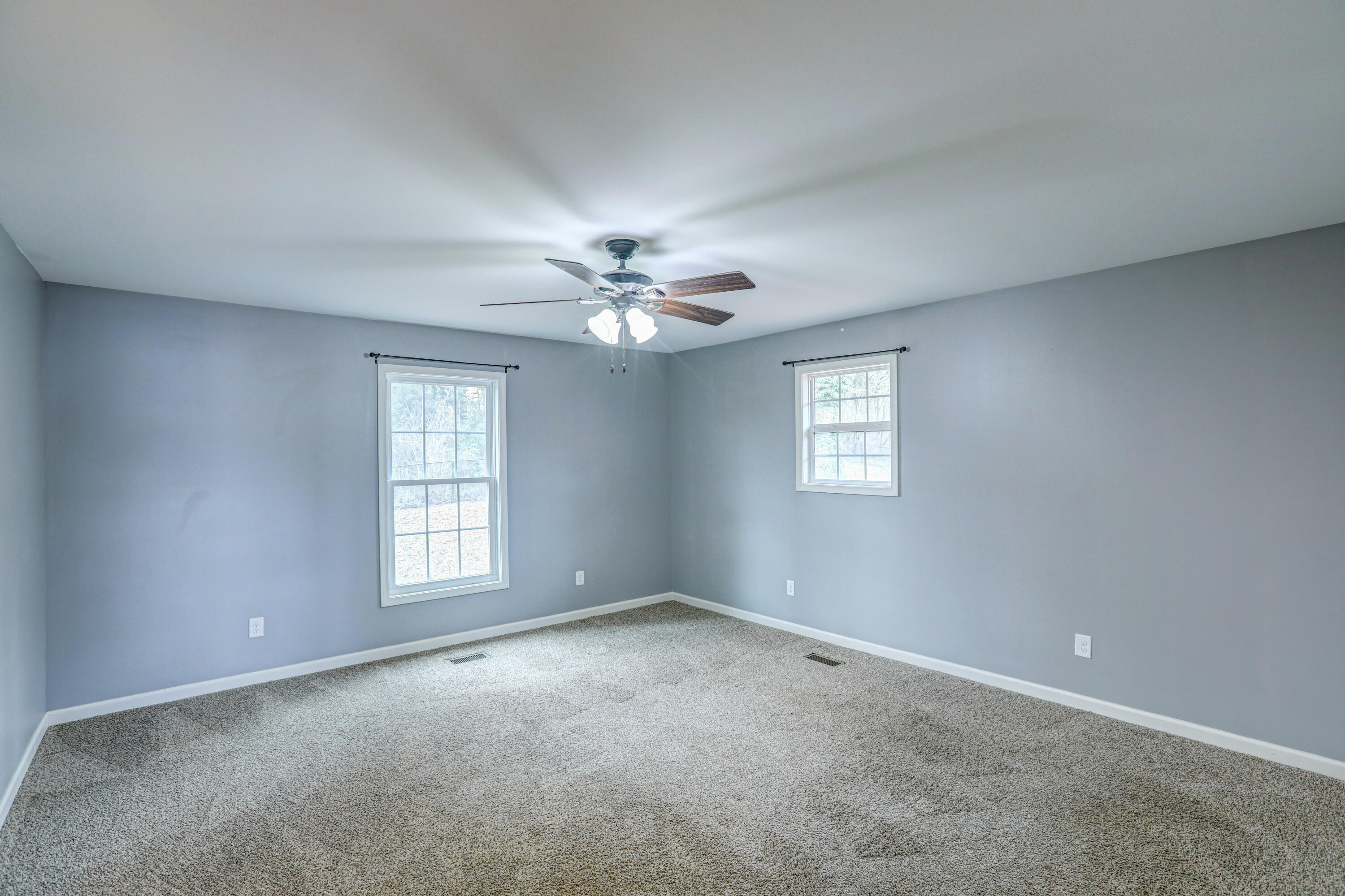 213 Poplar Ridge Road Piney Flats, TN 37686 - Photo 30 of 60 B42A9215_6_7_8_9