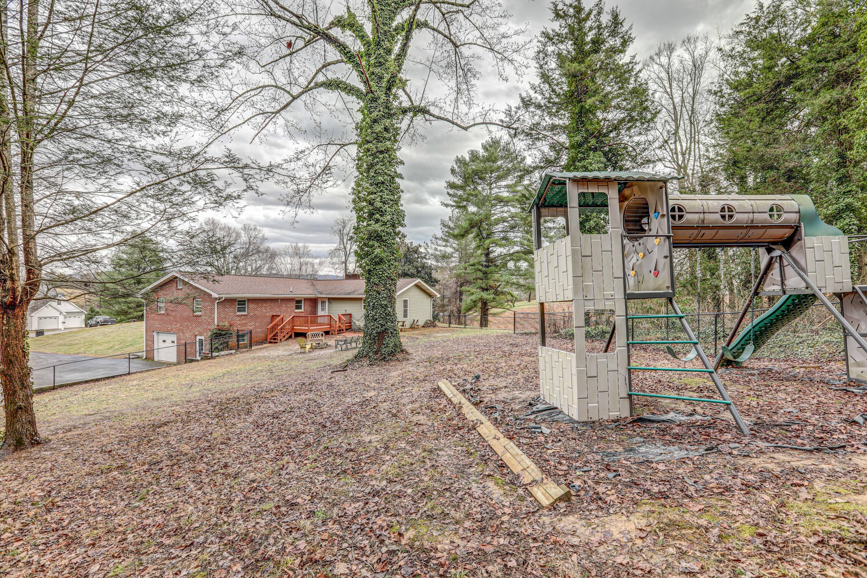 213 Poplar Ridge Road Piney Flats, TN 37686 - Photo 60 of 60 B42A9420_1_2_3_4