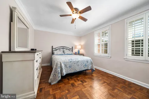 $345,000 | 6725 West Wakefield Drive, Unit B1, Alexandria, VA 22307