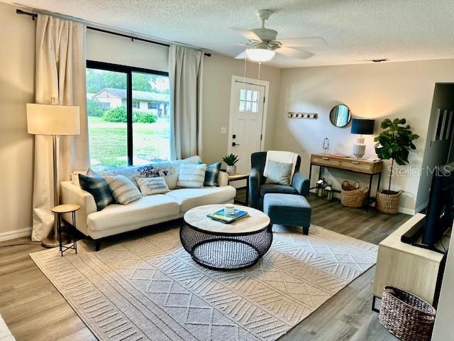 1819 Oak Street DeLand, FL 32724 - Photo 6 of 35