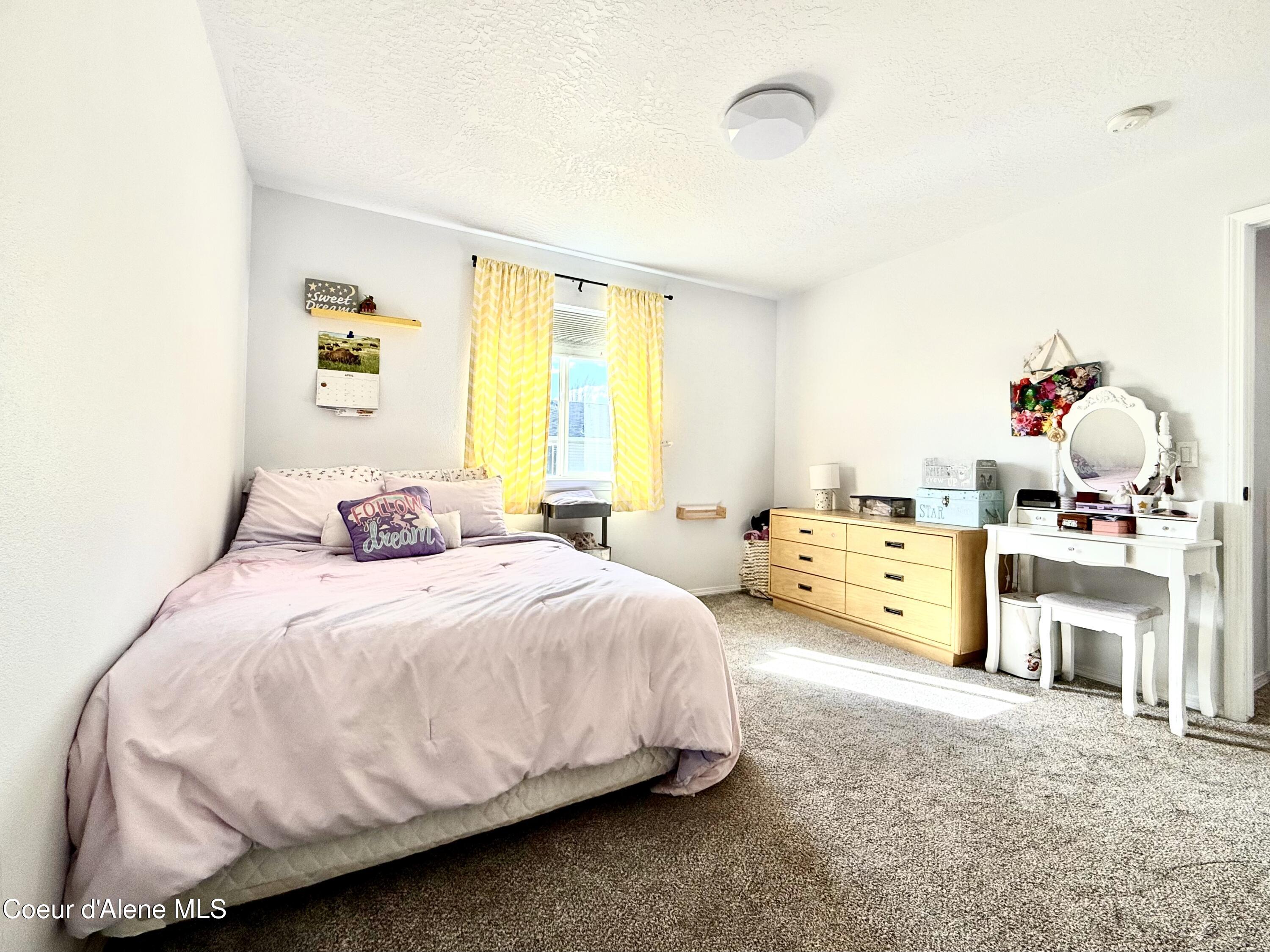 2675 West Beth Loop Post Falls, ID 83854 - Photo 5 of 23 IMG_0288