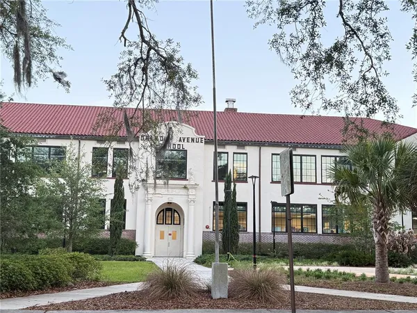 $2,200 | 644 Indiana Street, Orlando, FL 32805
