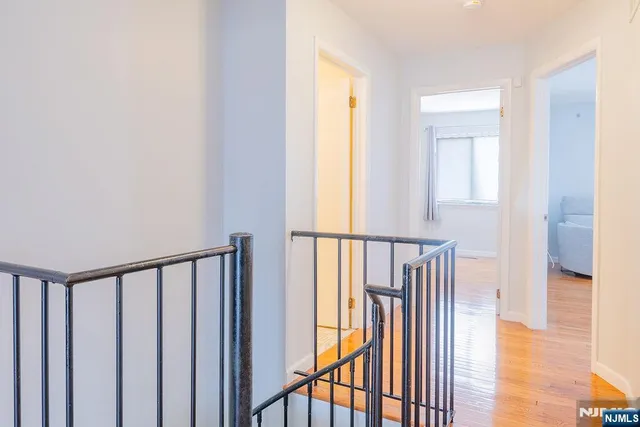 $469,000 | 825 Riverside Avenue, Unit 205, Lyndhurst, NJ 07071