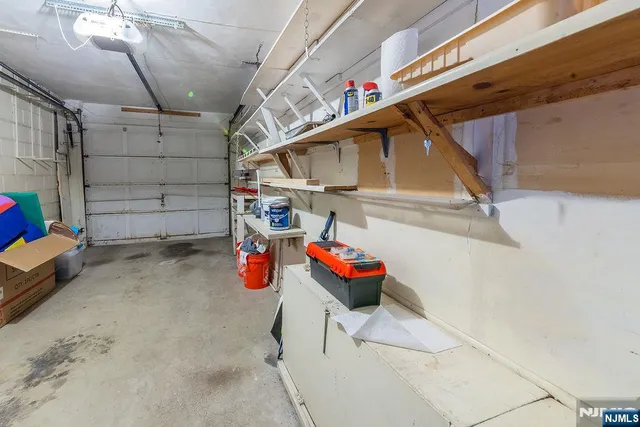 $469,000 | 825 Riverside Avenue, Unit 205, Lyndhurst, NJ 07071