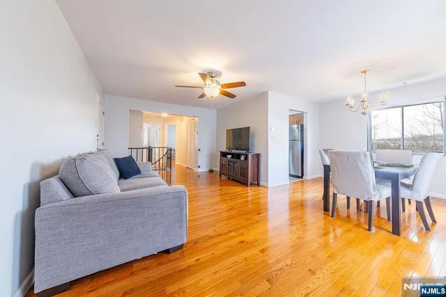 $469,000 | 825 Riverside Avenue, Unit 205, Lyndhurst, NJ 07071