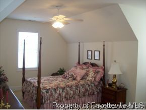457 Shawcroft Road Fayetteville, NC 28311 - Photo 9 of 11 Gallery Image 9