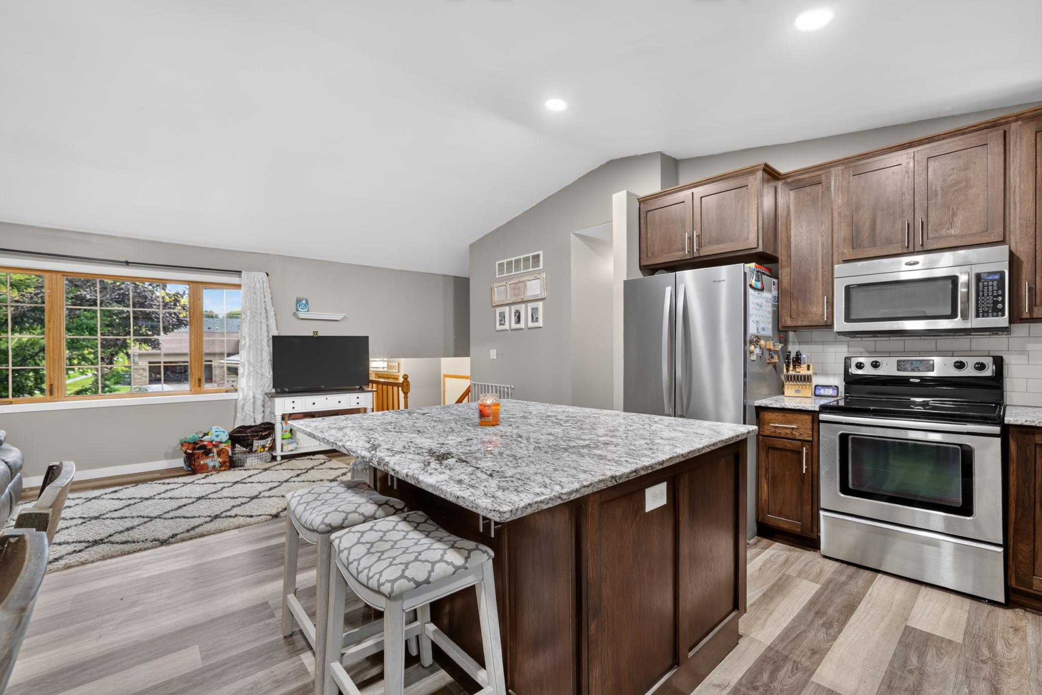 4340 57th Street Northwest Rochester, MN 55901 - Photo 8 of 54 Gallery Image 8