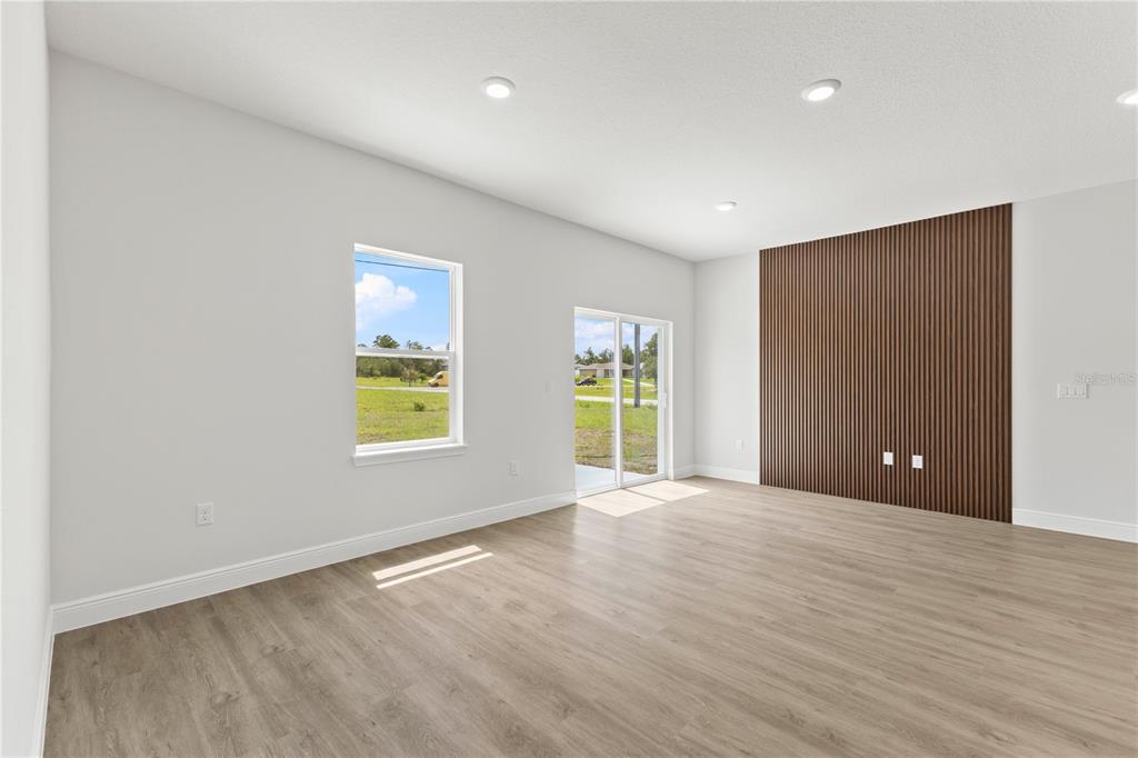 15684 Southwest 23rd Court Road Ocala, FL 34473 - Photo 14 of 36 Gallery Image 14