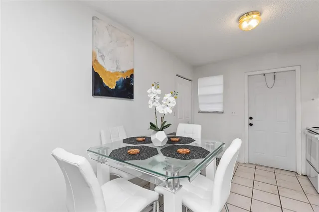 $565,000 | 800 Southwest 30th Street, Fort Lauderdale, FL 33315