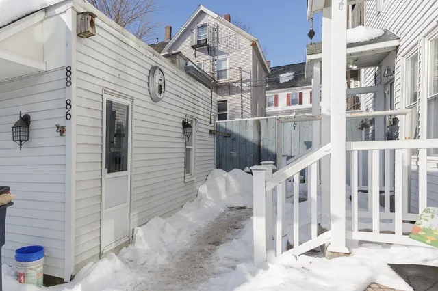 $674,900 | 86-88 Tolles Street, Nashua, NH 03064