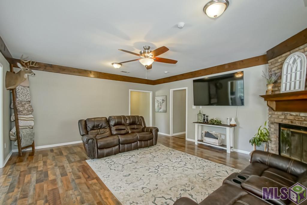 12646 Devall Road Baton Rouge, LA 70818 - Photo 3 of 21