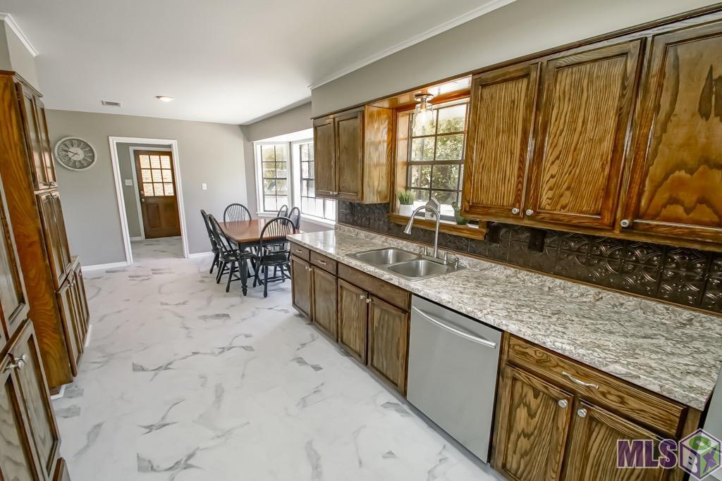 12646 Devall Road Baton Rouge, LA 70818 - Photo 8 of 21