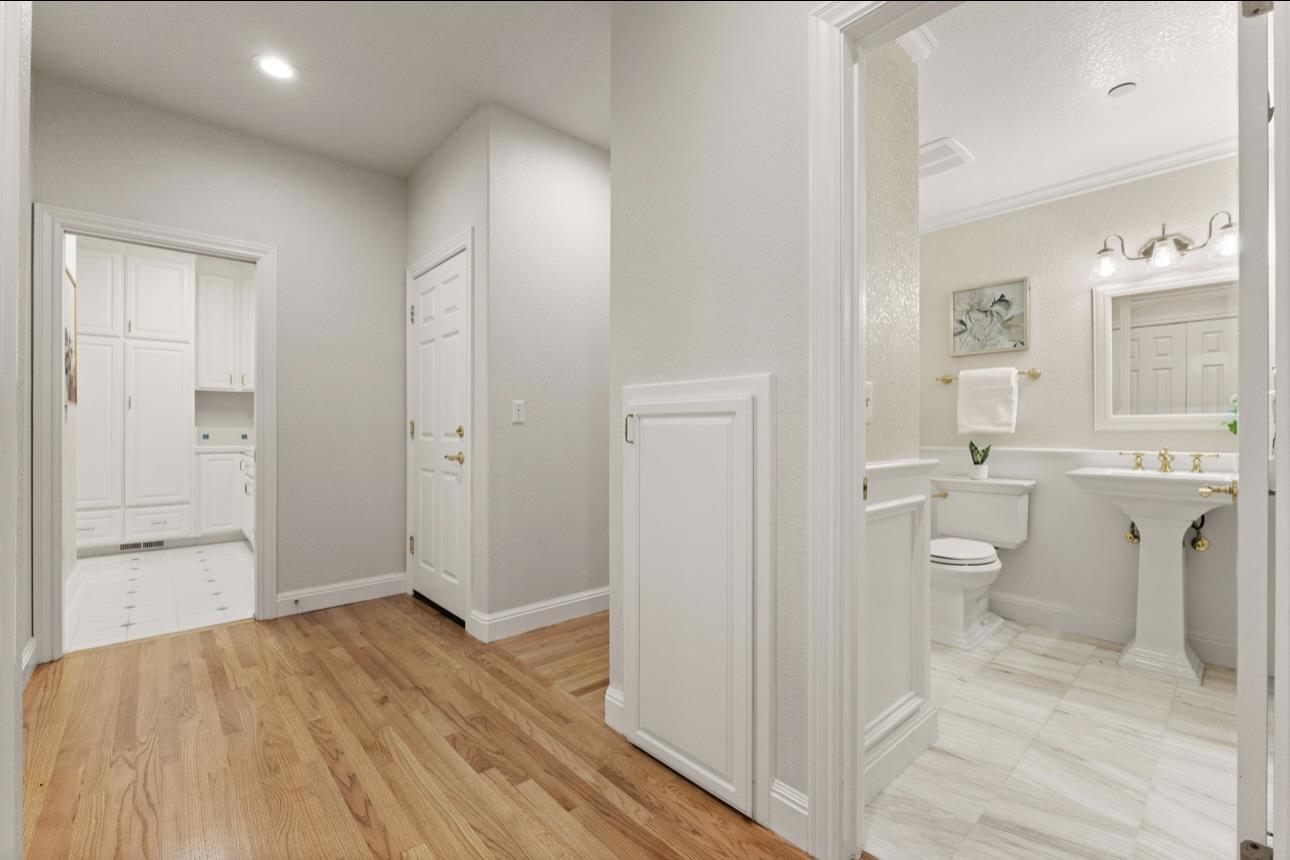 1925 Mantelli Drive Gilroy, CA 95020 - Photo 22 of 40