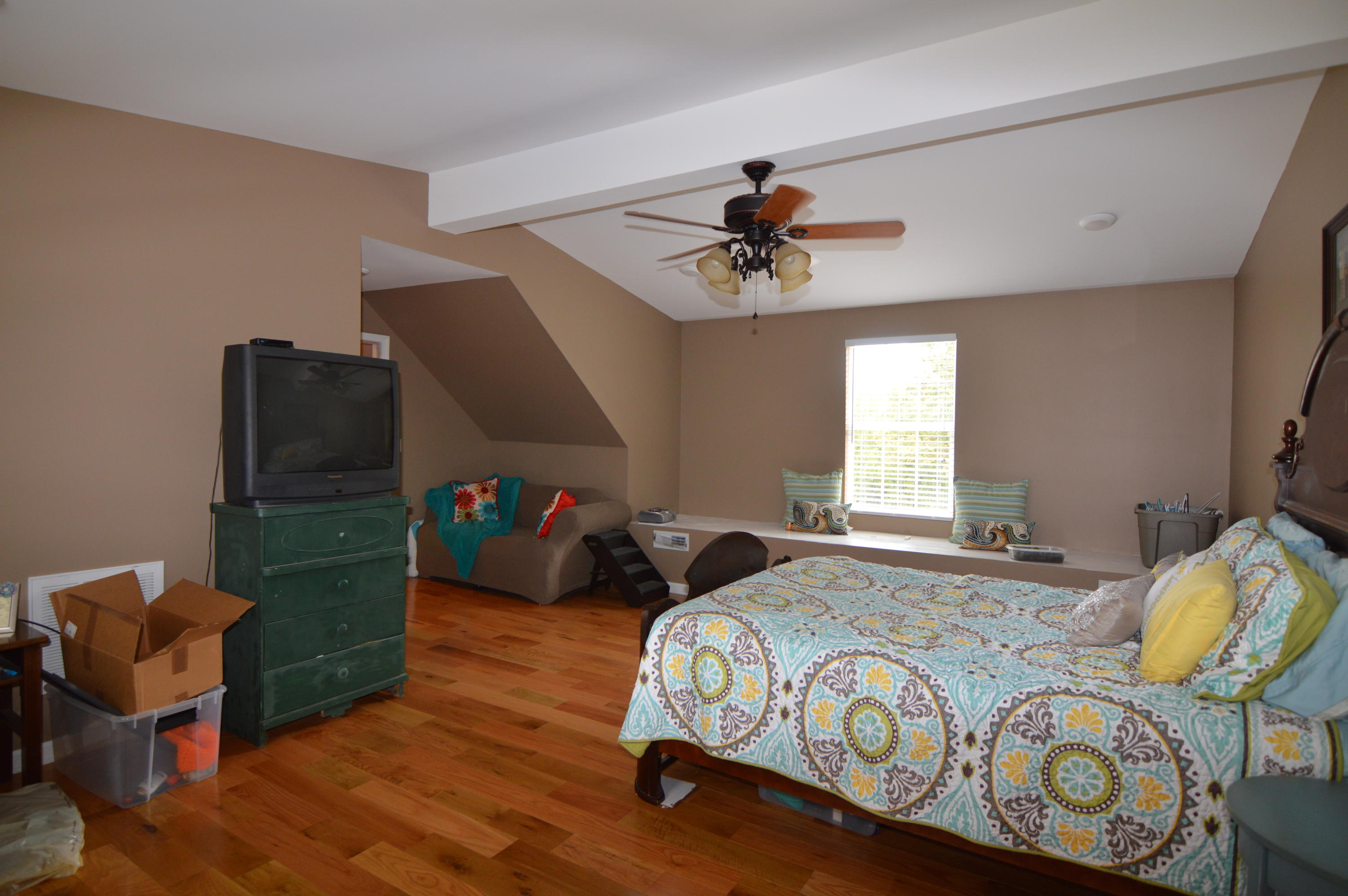 239 Long Road Kingston, TN 37763 - Photo 15 of 31 Bedroom 4