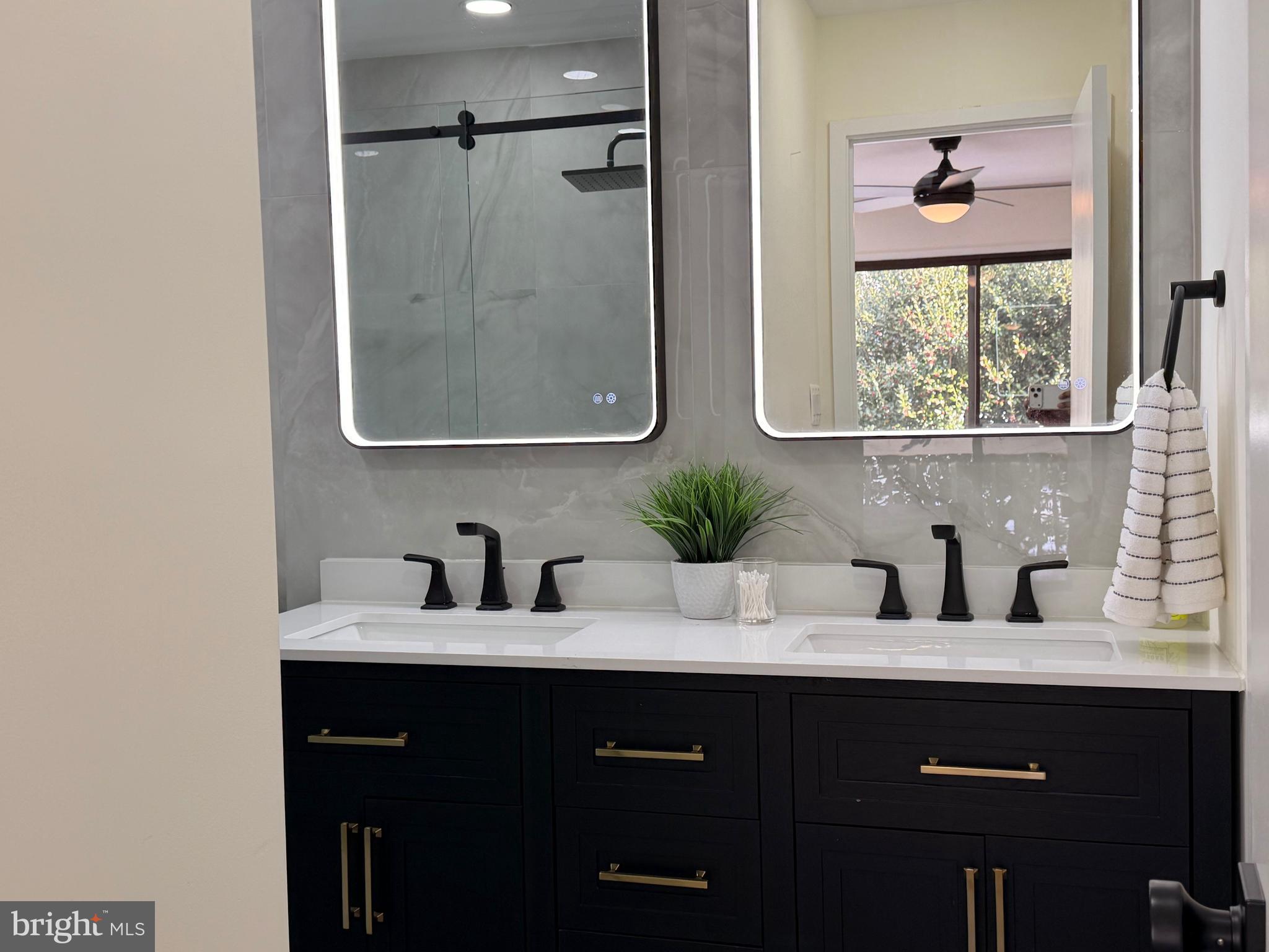 5236 Pooks Hill Road, Unit D23 Bethesda, MD 20814 - Photo 26 of 39