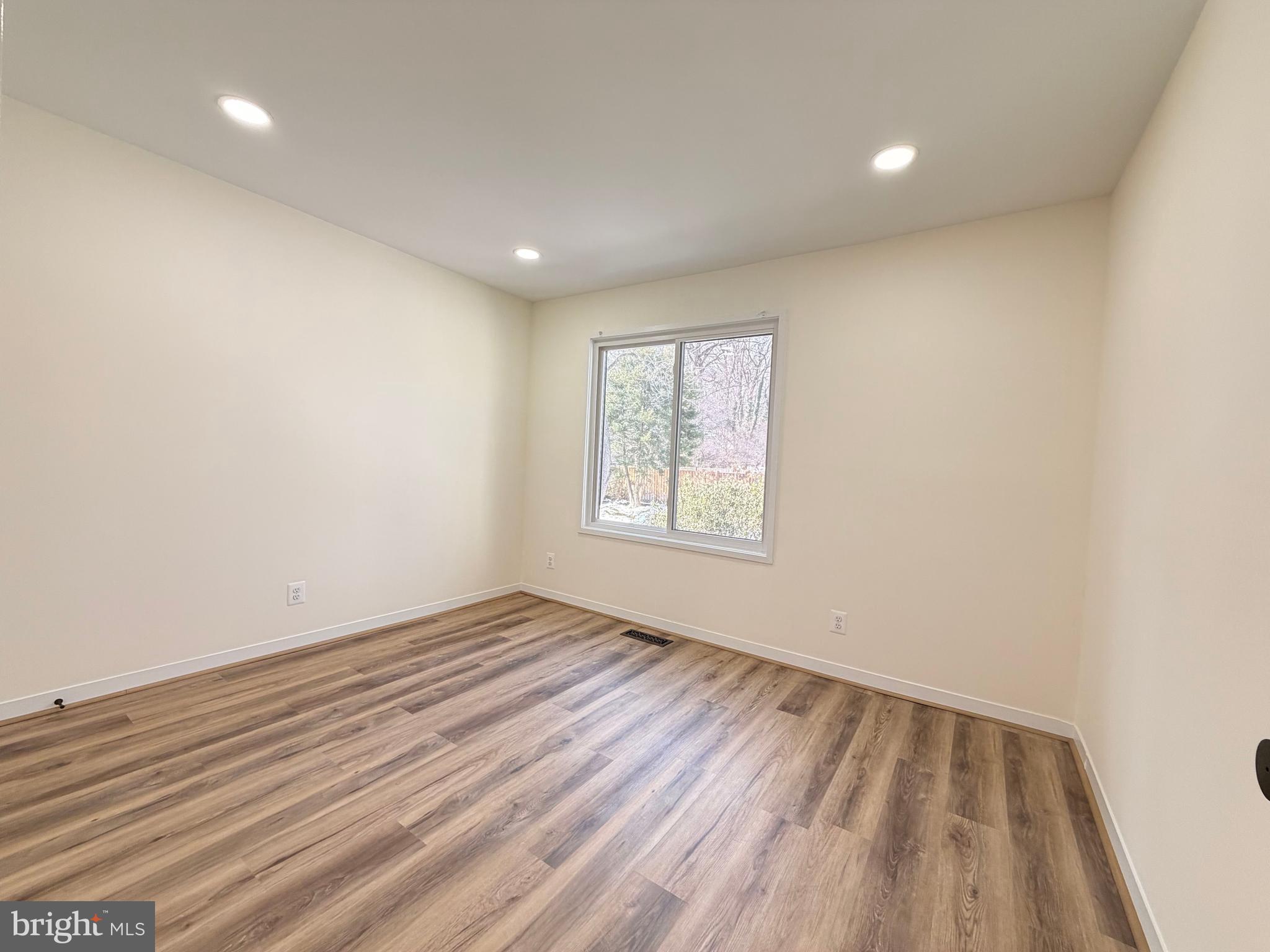 5236 Pooks Hill Road, Unit D23 Bethesda, MD 20814 - Photo 30 of 39