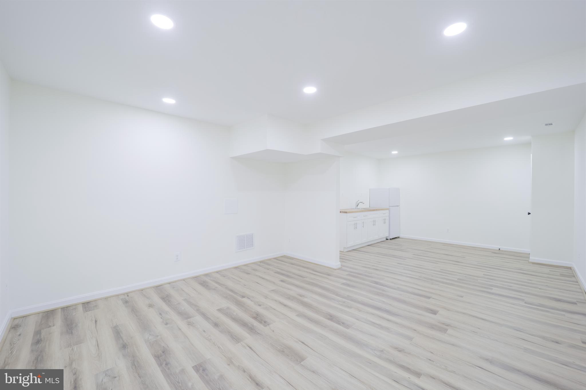 5236 Pooks Hill Road, Unit D23 Bethesda, MD 20814 - Photo 34 of 39