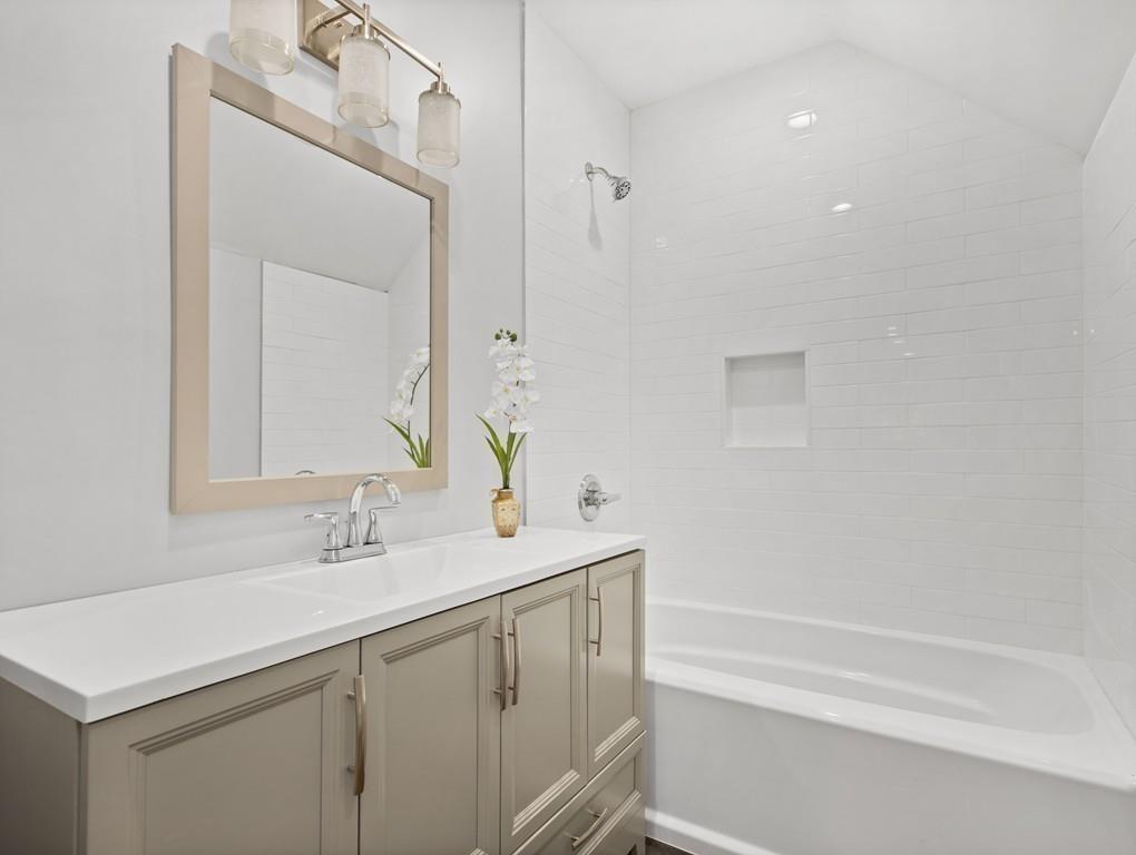 707 Boston Post Road Weston, MA 02493 - Photo 15 of 24