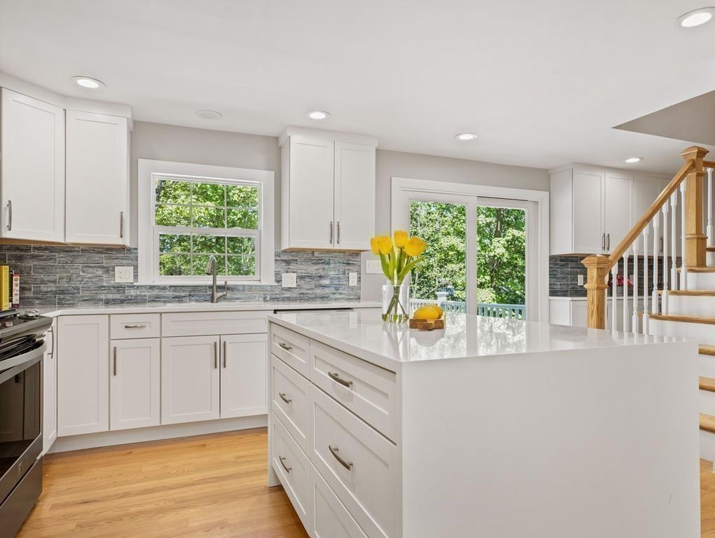 707 Boston Post Road Weston, MA 02493 - Photo 5 of 24