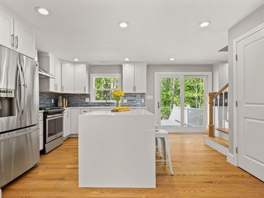 707 Boston Post Road Weston, MA 02493 - Photo 6 of 24