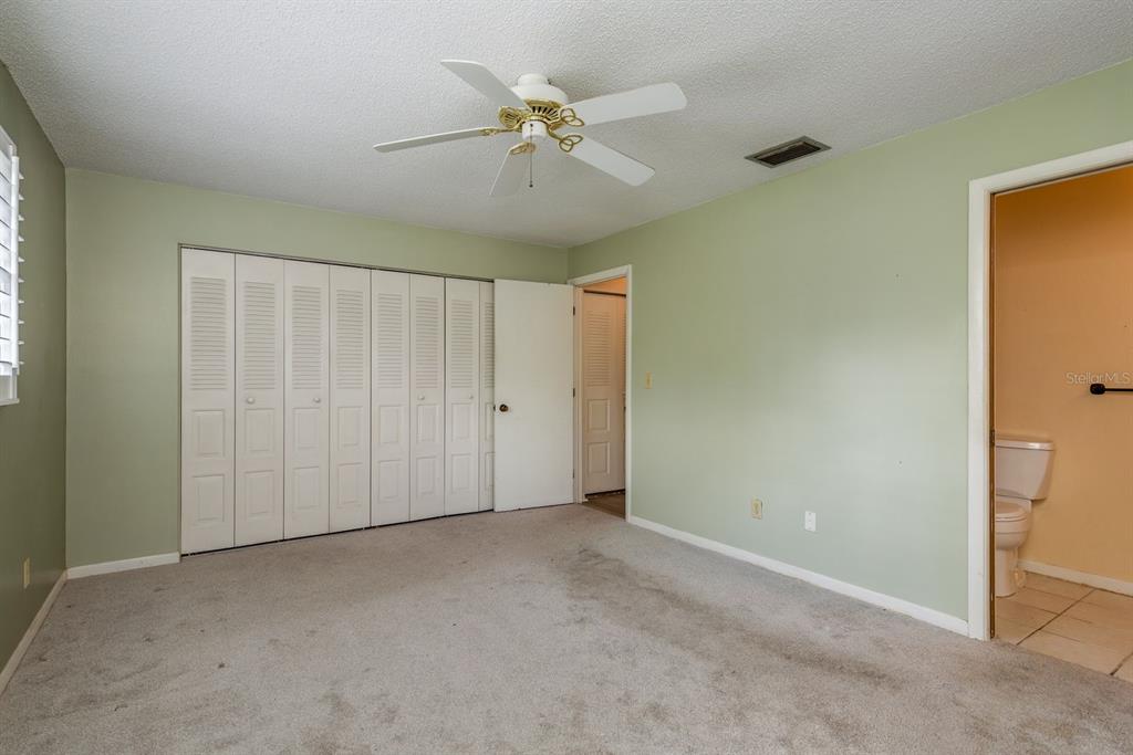 2949 Briar Cliff Drive Palm Harbor, FL 34684 - Photo 19 of 35