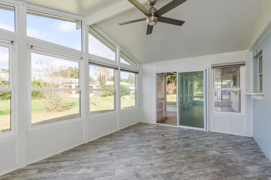 2949 Briar Cliff Drive Palm Harbor, FL 34684 - Photo 25 of 35