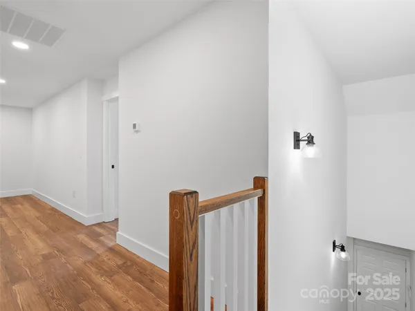 $695,000 | 15 Riemar Lane, Waynesville, NC 28786