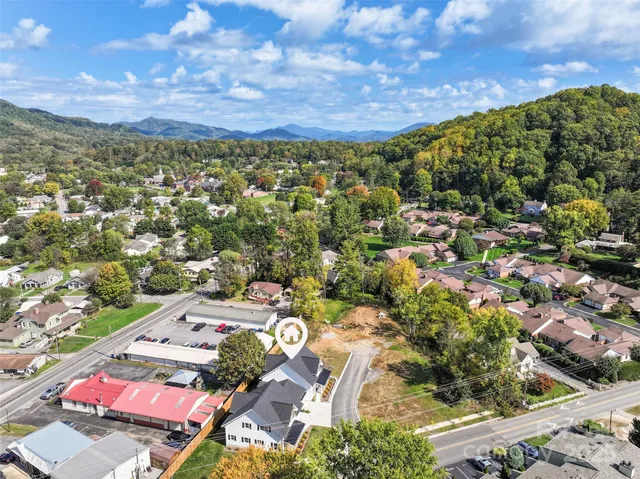 $745,000 | 15 Riemar Lane, Waynesville, NC 28786