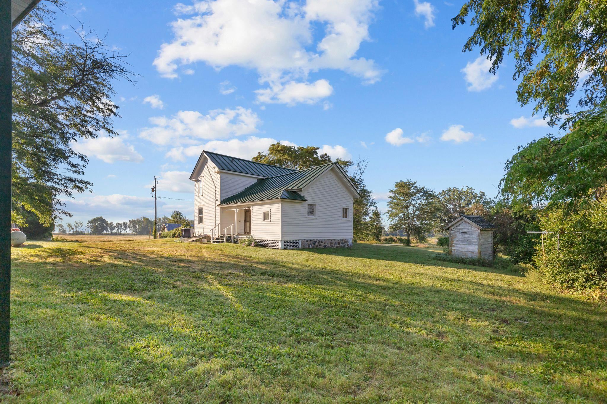 8553 Wolf River Road Fremont, WI 54940 - Photo 9 of 64 Gallery Image 9
