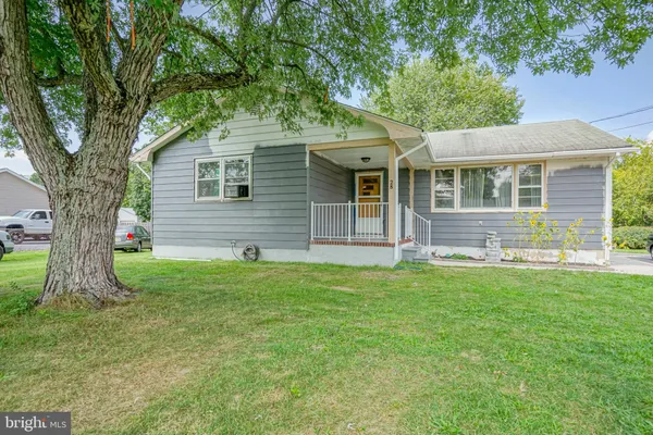 $219,000 | 28 Malaga Terrace, Malaga, NJ 08328