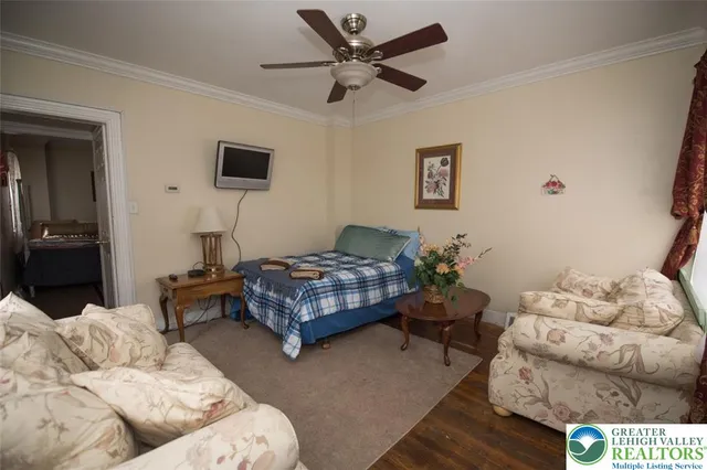 $1,900 | 706 East 5th Street, Bethlehem, PA 18015