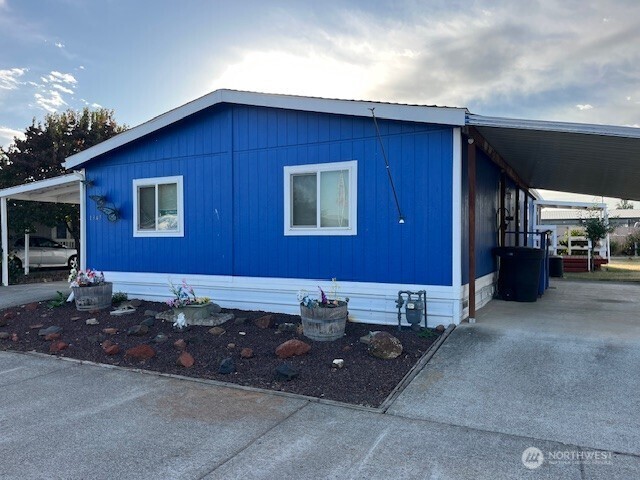 1345 Rancho Villa Walla Walla, WA 99362 - Photo 3 of 30