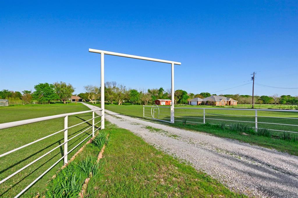 7620 Preston Road Denison, TX 75020 - Photo 3 of 40