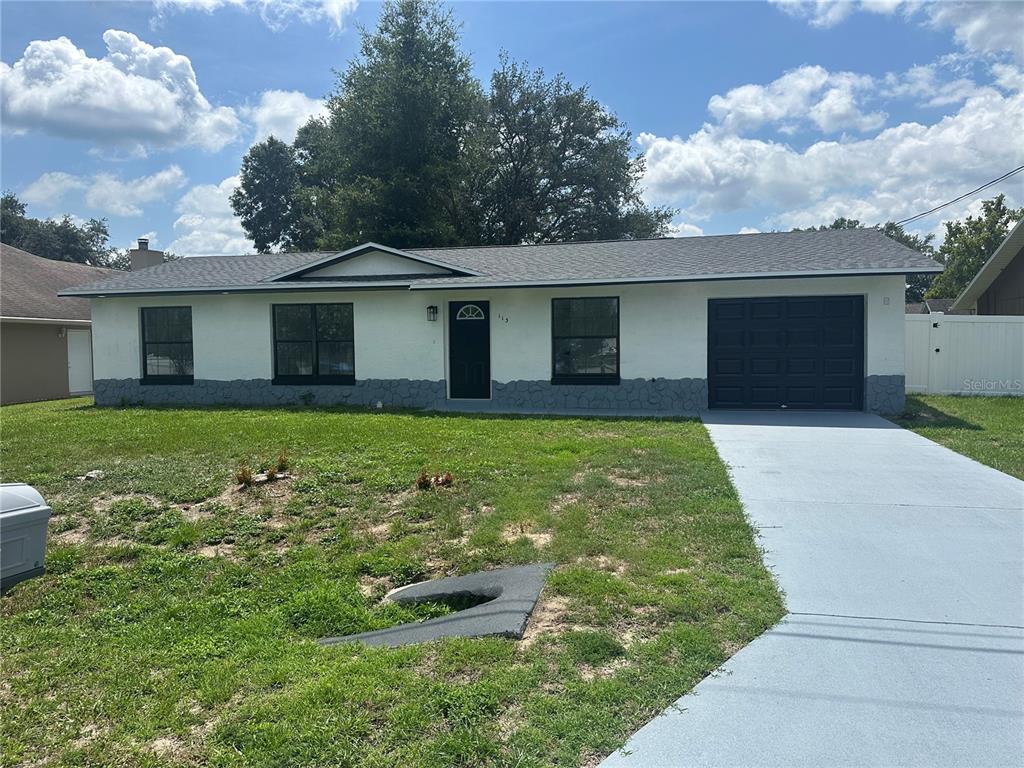 113 Teak Loop Ocala, FL 34472 - Photo 1 of 19