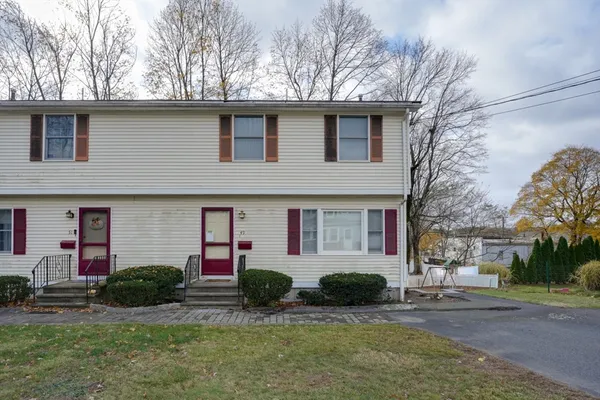 $3,000 | 49 Douglas Avenue, Unit 49, Maynard, MA 01754