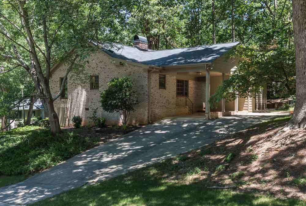 3313 Boulder Court Raleigh, NC 27607 - Photo 2 of 24 Photo 2